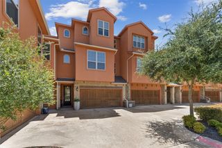 7315 Venice Drive 2, Grand Prairie, TX 75054