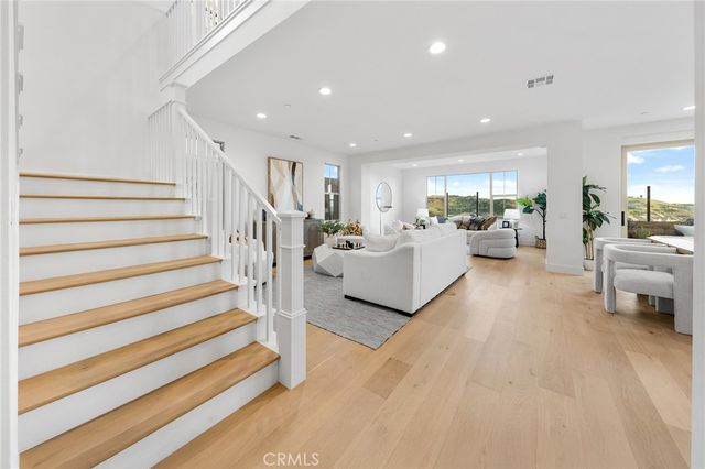 206 Collino, Irvine, CA 92602