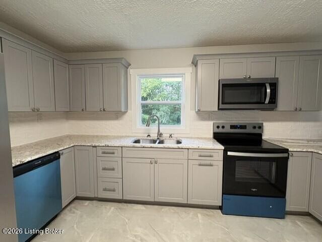 390 Nubbin Ridge Rd, Milton, KY 40045