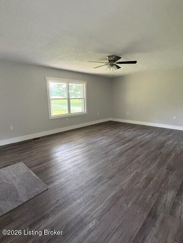 390 Nubbin Ridge Rd, Milton, KY 40045