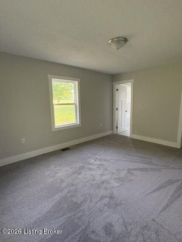 390 Nubbin Ridge Rd, Milton, KY 40045