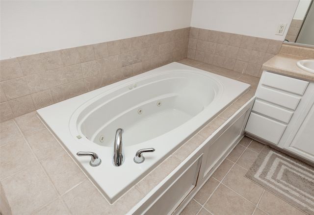 3024 SW Applewood Street, Ankeny, IA 50023