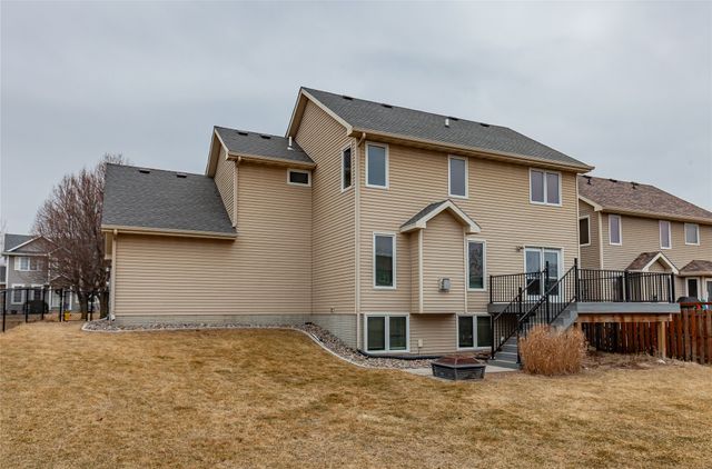 3024 SW Applewood Street, Ankeny, IA 50023