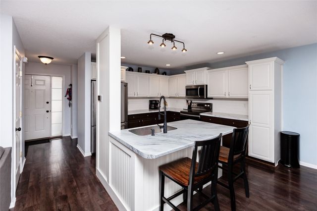 3024 SW Applewood Street, Ankeny, IA 50023