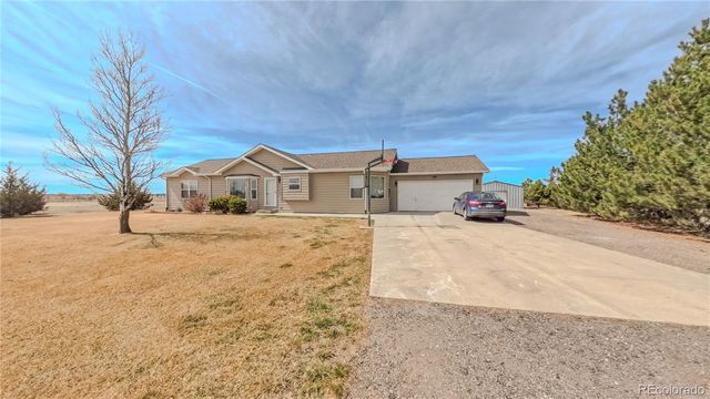 56100 E 33rd Court, Strasburg, CO 80136