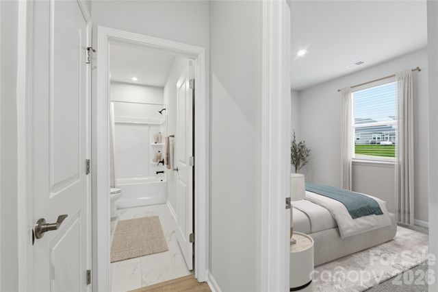 1084 Arundle Road, Sherrills Ford, NC 28673