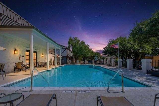 15919 Stillwood Street 2088, Dallas, TX 75248
