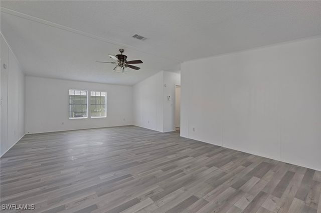 276 Grosbeak LN 276, Naples, FL 34114