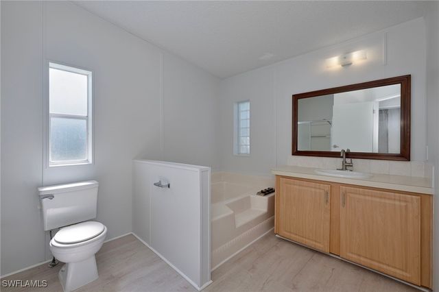 276 Grosbeak LN 276, Naples, FL 34114