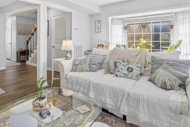 6467 New Market Way, Raleigh, NC 27615