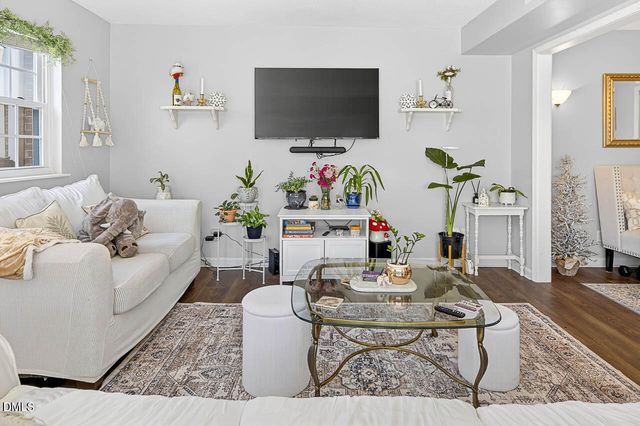 6467 New Market Way, Raleigh, NC 27615