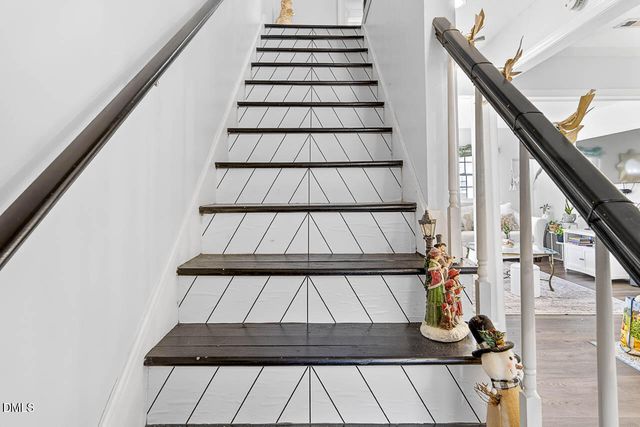 6467 New Market Way, Raleigh, NC 27615