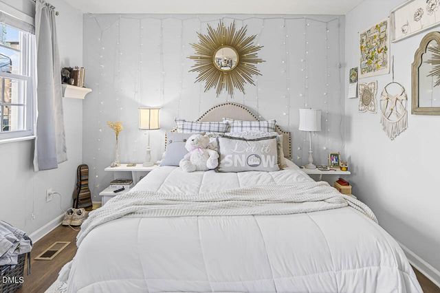 6467 New Market Way, Raleigh, NC 27615