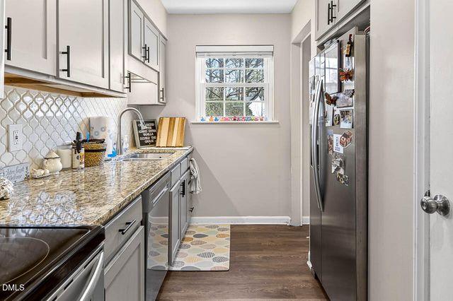 6467 New Market Way, Raleigh, NC 27615