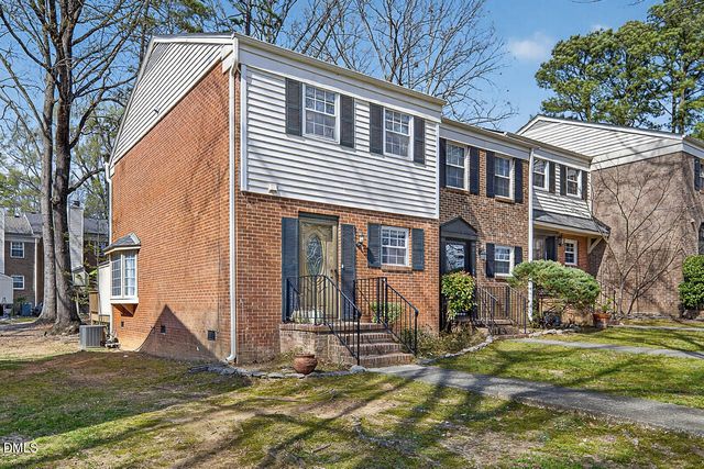 6467 New Market Way, Raleigh, NC 27615