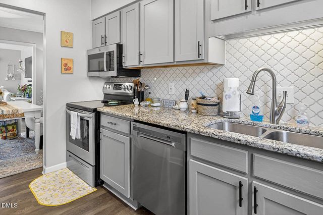 6467 New Market Way, Raleigh, NC 27615