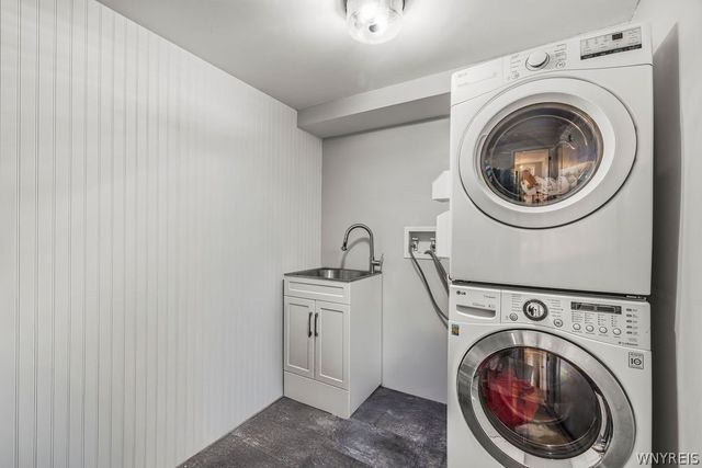 2776 Coventry, Hamburg, NY 14075