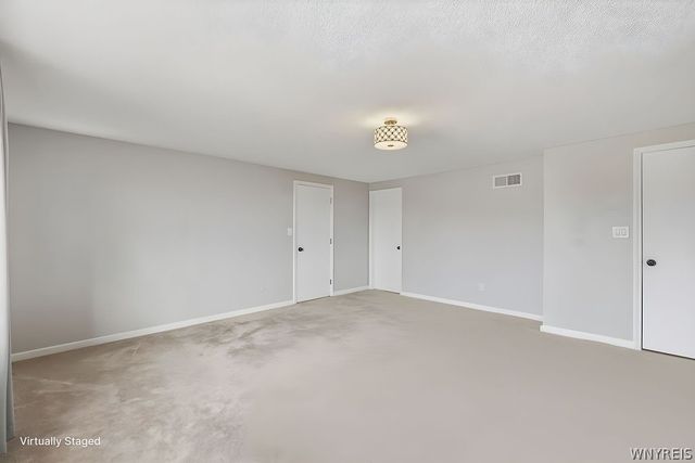 2776 Coventry, Hamburg, NY 14075