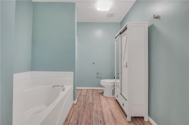 41 Giles Drive, Mcdonough, GA 30252