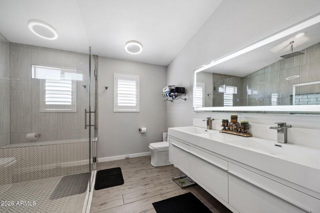 2622 LEISURE WORLD --, Mesa, AZ 85206