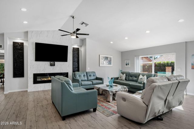 2622 LEISURE WORLD --, Mesa, AZ 85206