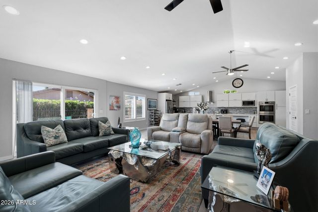 2622 LEISURE WORLD --, Mesa, AZ 85206