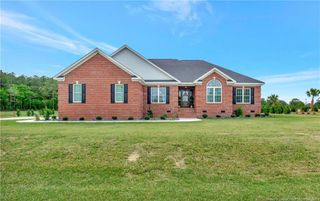 67 Naturalbrook Drive, Lumberton, NC 28358