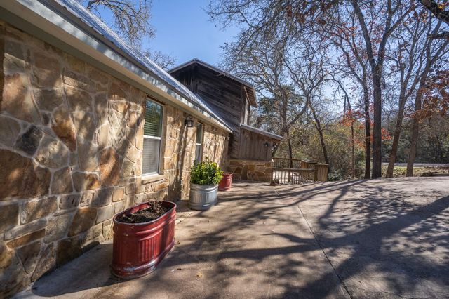 186 Iva LN, Bastrop, TX 78602