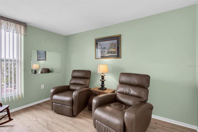 4352 TAHITIAN GARDENS CIRCLE F, Holiday, FL 34691