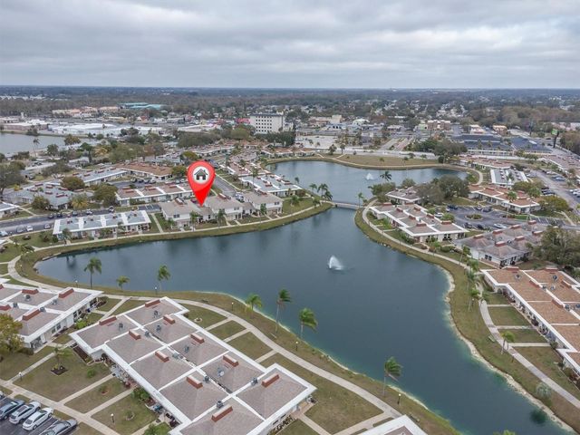 4352 TAHITIAN GARDENS CIRCLE F, Holiday, FL 34691