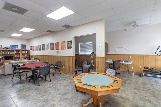 4352 TAHITIAN GARDENS CIRCLE F, Holiday, FL 34691