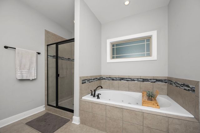 810 Walnut Grove Rd, Christiana, TN 37037