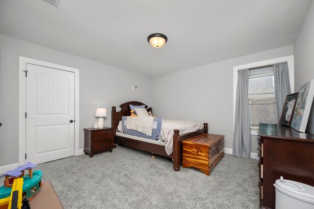 810 Walnut Grove Rd, Christiana, TN 37037