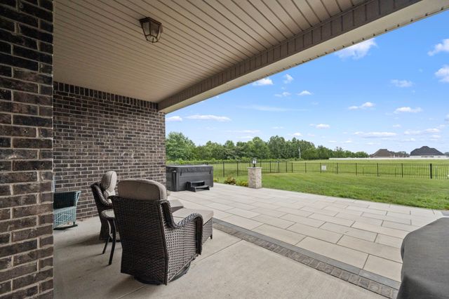 810 Walnut Grove Rd, Christiana, TN 37037