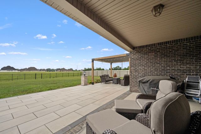 810 Walnut Grove Rd, Christiana, TN 37037