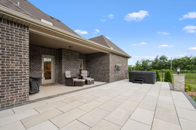 810 Walnut Grove Rd, Christiana, TN 37037