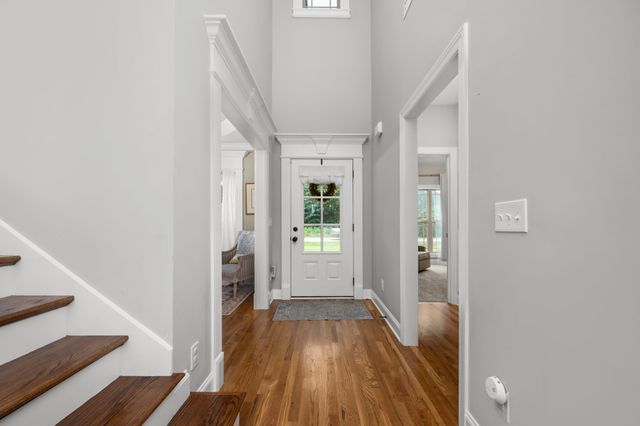 810 Walnut Grove Rd, Christiana, TN 37037