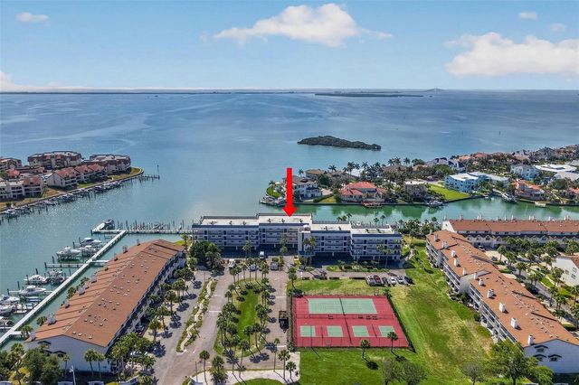 363 PINELLAS BAYWAY S 42, St Petersburg, FL 33715