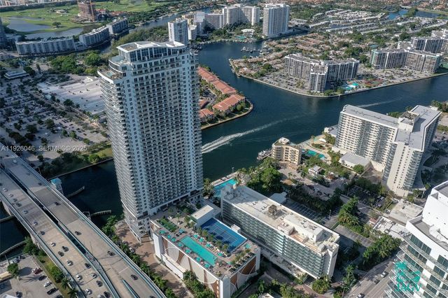 4010 S Ocean Drive R3005, Hollywood, FL 33019