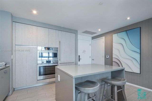 4010 S Ocean Drive R3005, Hollywood, FL 33019