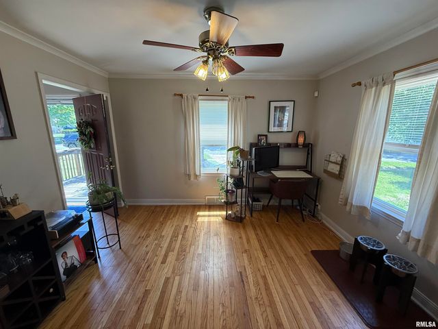 1615 W GILBERT Avenue, Peoria, IL 61604