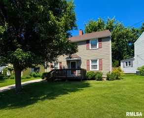1615 W GILBERT Avenue, Peoria, IL 61604
