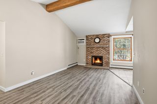 810 Old Settlers Trail 5, Hopkins, MN 55343