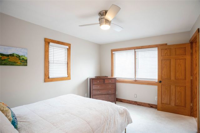 412 Fulton Drive, Des Moines, IA 50315