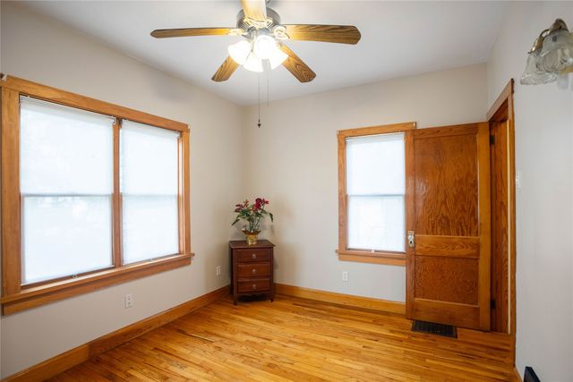 412 Fulton Drive, Des Moines, IA 50315