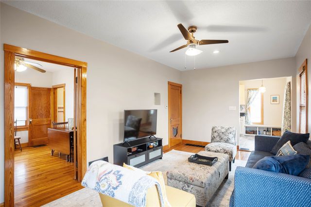 412 Fulton Drive, Des Moines, IA 50315