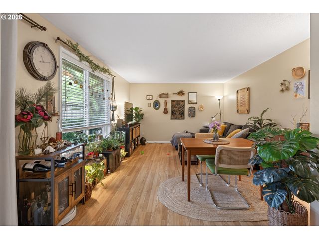 4525 Se 30TH Ave, Portland, OR 97202