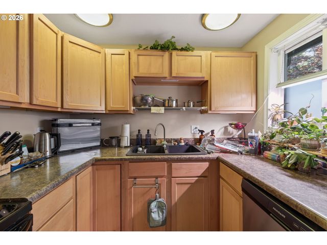 4525 Se 30TH Ave, Portland, OR 97202