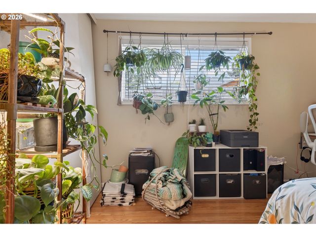 4525 Se 30TH Ave, Portland, OR 97202