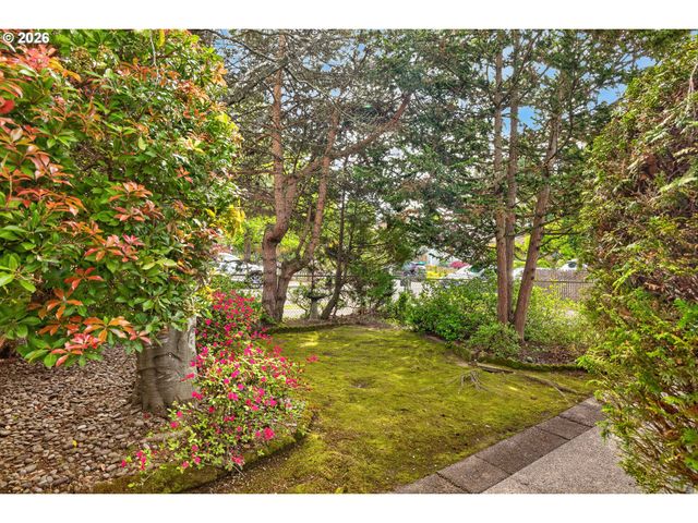 4525 Se 30TH Ave, Portland, OR 97202